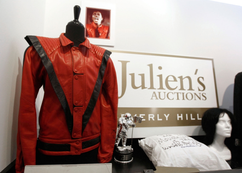 Michael-Jackson’s-Thriller-Jacket